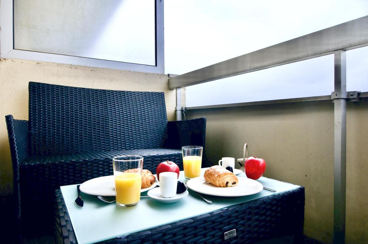 Appart'Hotel Versailles Saint Cyr L'Ecole - Gare Sncf A 100M Et Parking Prive Exterior photo